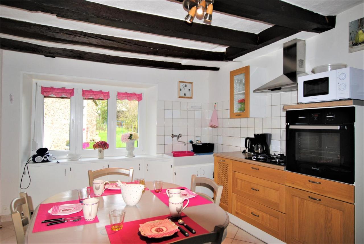 Chez Fred Bed and Breakfast Boursault Exteriör bild